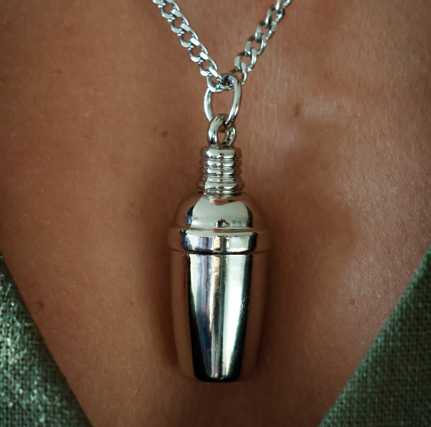 COLAR SMALL SHAKER
