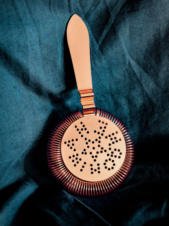 STRAINER HAWTHORNE ANTIQUE COPPER