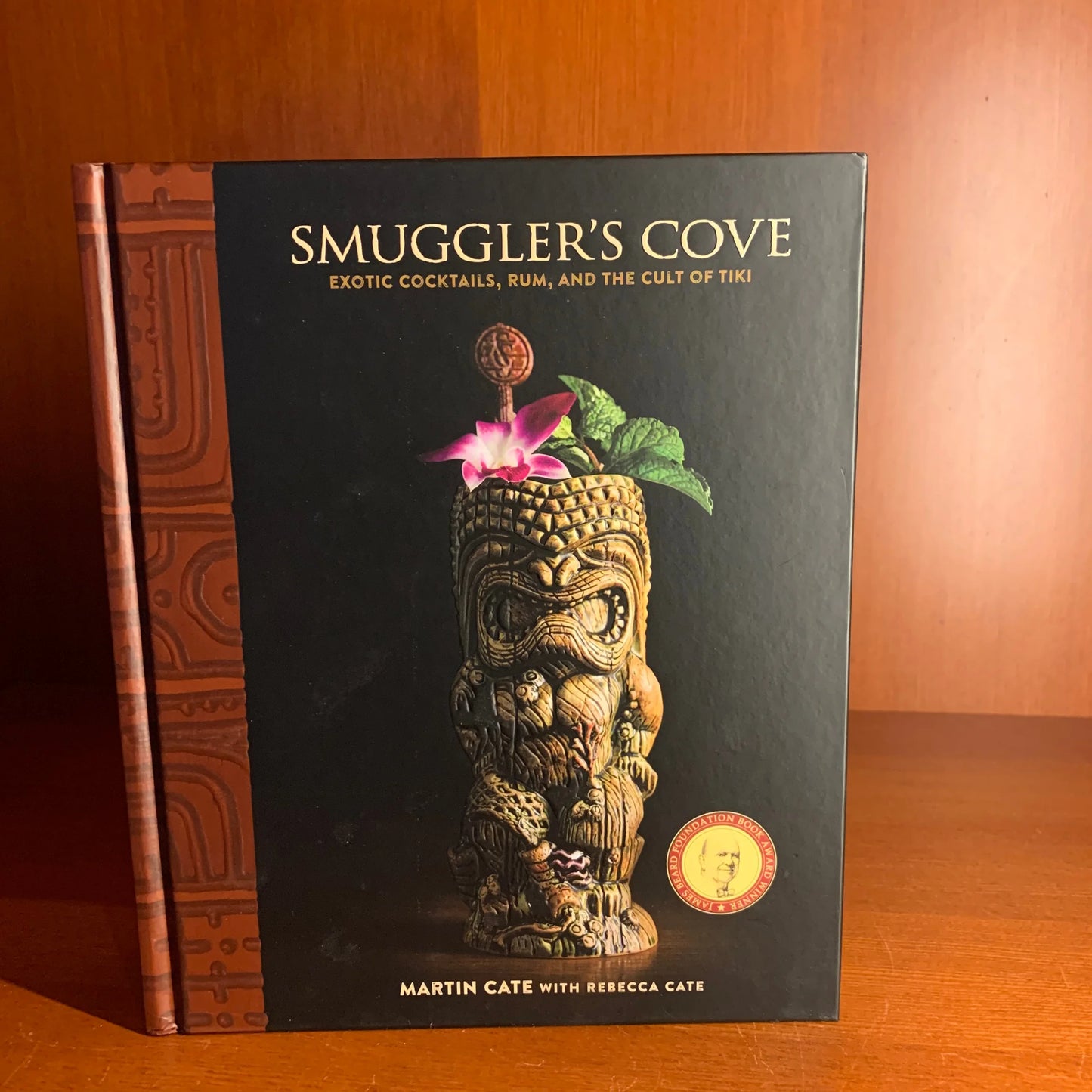 SMUGGLER'S COVE